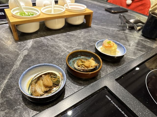 東豐東鍋物：高質感的個人鍋，濃郁的雞湯讓人回味無窮