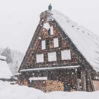 Japan Shirakawa-go’s Snowy Charm