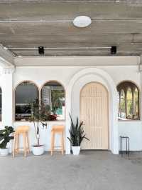 the meadow & Bistro ย่านศาลายา