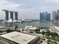 Greenery stay at Parkroyal Marina Bay