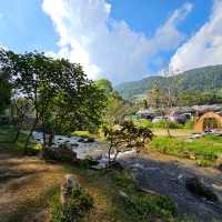 ลานกางเต้นท์ ใจกลางขุนกลาง ดอยอินทนนท์