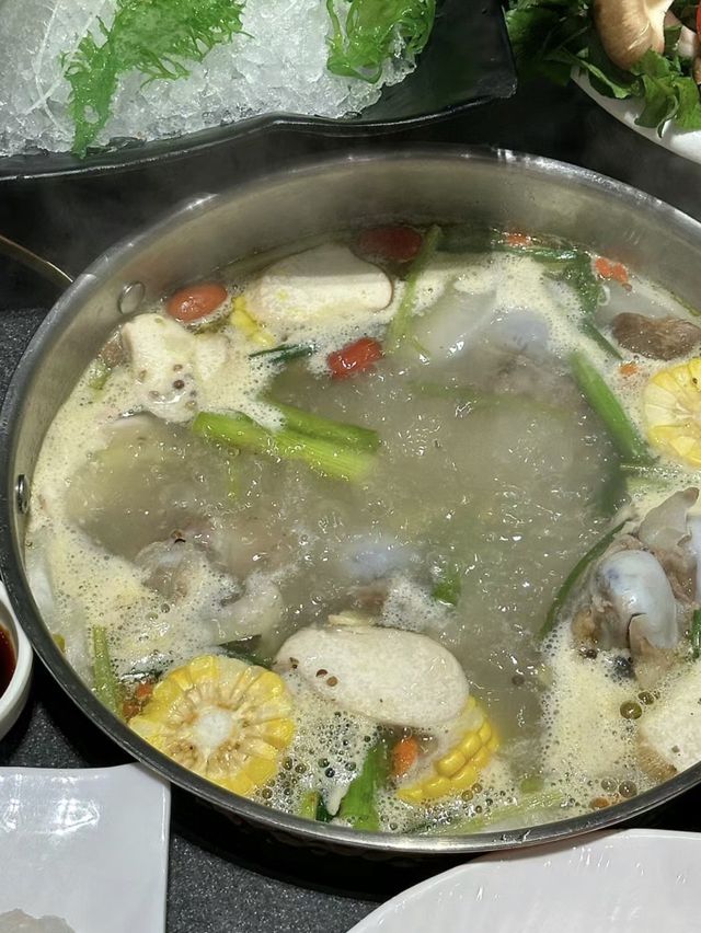 香港|鍾爺爺海鮮火鍋刺身 香港|鍾爺爺海鮮火鍋刺身