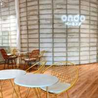🥖 Rustic Minimalist Bakery Cafe 🍰