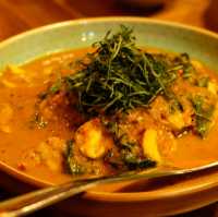 ไปกินข้าวกัน ณ ร้านเพลิน ซอยสมคิด