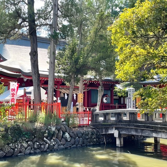 【生島足島神社/長野県】神池に囲まれた素晴らしい景観