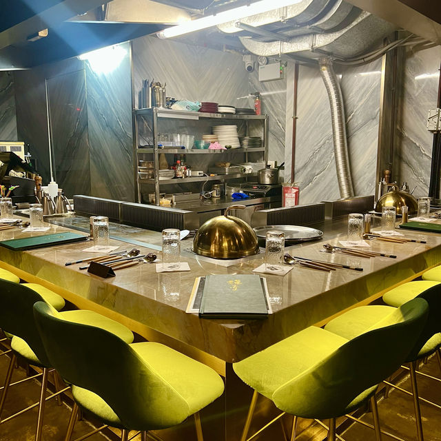 「平價鐵板燒套餐，$588起」