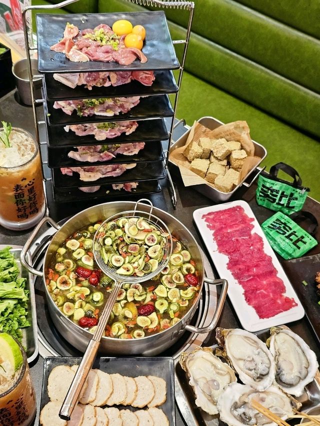 📍深圳必吃！滋味清甜～窮比小排檔無花果雞煲🍲