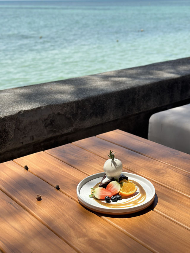 คาเฟ่ร้านดังกลางเมืองเก่า เปิดสาขาใหม่ริมทะเล🌊