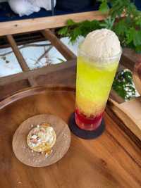 【福岡カフェ】その日の気分で作ってもらえるクリームソーダ