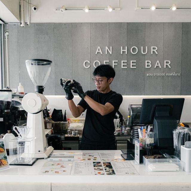 An hour Coffee bar⏱🪟☕ 