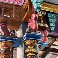 🌈 Vibrant 272 rainbow steps at the Batu Caves in KL 🗻
