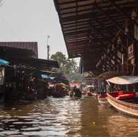 รีวิว ตลาดน้ำดำเนินสะดวก ล่องเรือชมตลาด