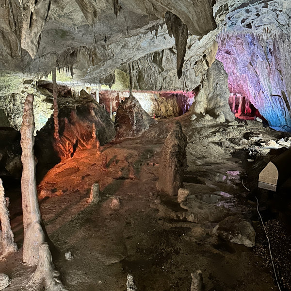 福島県〜地下に広がる異世界！涼しい！あぶくま洞 | Trip.com 田村市
