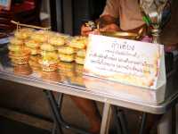 ตลาดชุมชนขนมแปลกริมของหนองบัว จันทบุรี