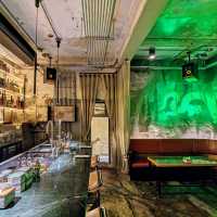 台南-TCRC三店，帶有廟宇元素的餐酒館：Phowa 頗瓦
