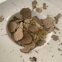 Recommend: extra truffles in every dish💯