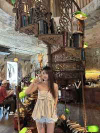 Bangkok cafe - The Mustang Blu