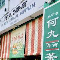 Exploring Petaling Street: Culture, Cuisine, and Merdeka 118