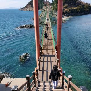 The scenery in Tongyeong is amazing.
