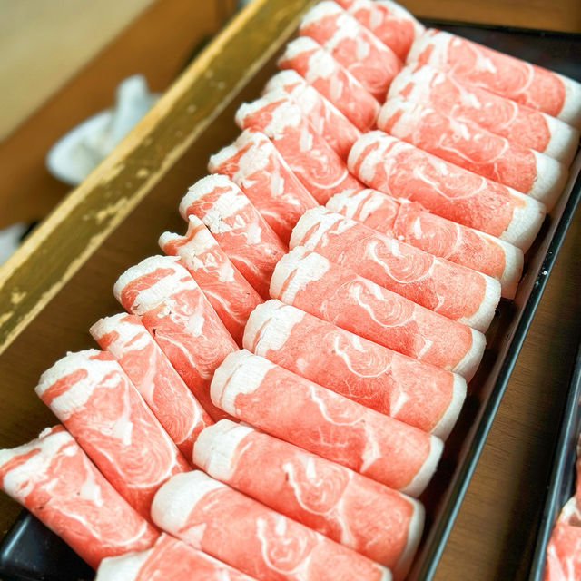 午市超抵食😱一人火鍋套餐