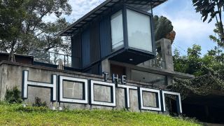 "Unwind in Luxury: A Glimpse into the Hooton Retreat Glamping Festival"