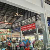 บางหว้าขาหมู (เจ๊รี): ตำนานความอร่อย