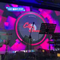 大推灣仔區有美食和現場樂隊的天台酒吧｜City Dancer Grill & Live Music Bar