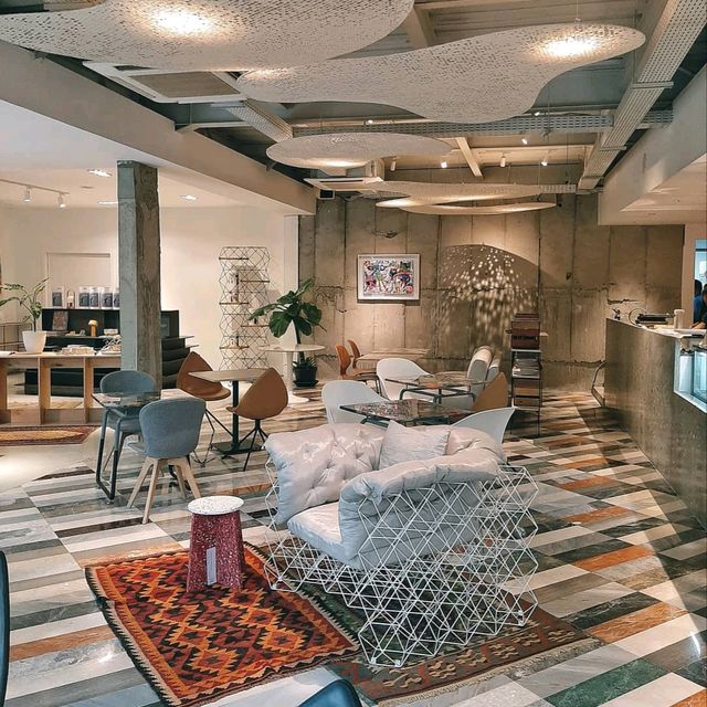 ONE OF THE NEW COFFEE SHOPS IN KEMANG