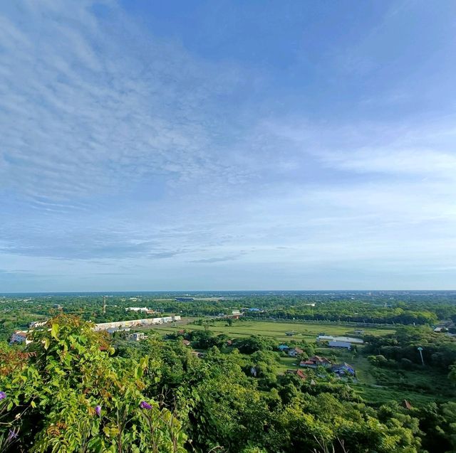 ป่าในเมือง ณ เขากระโดง บุรีรัมย์