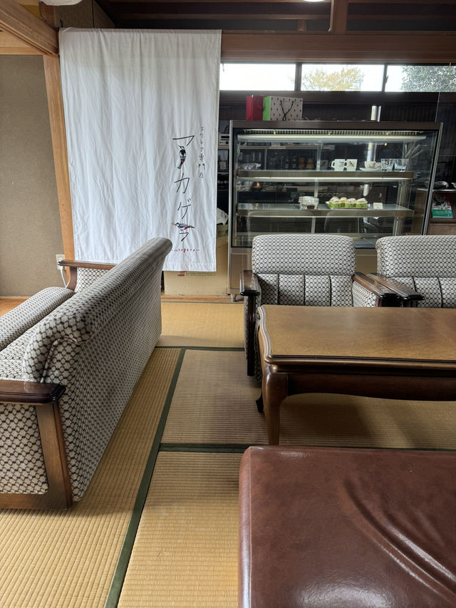 【大分カフェ】予約がおすすめ！パフェも美味しいエクレア専門店♡