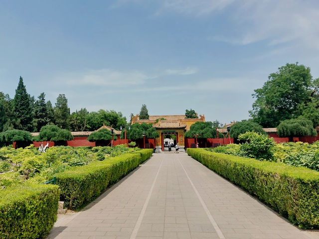 Jingshan Park 