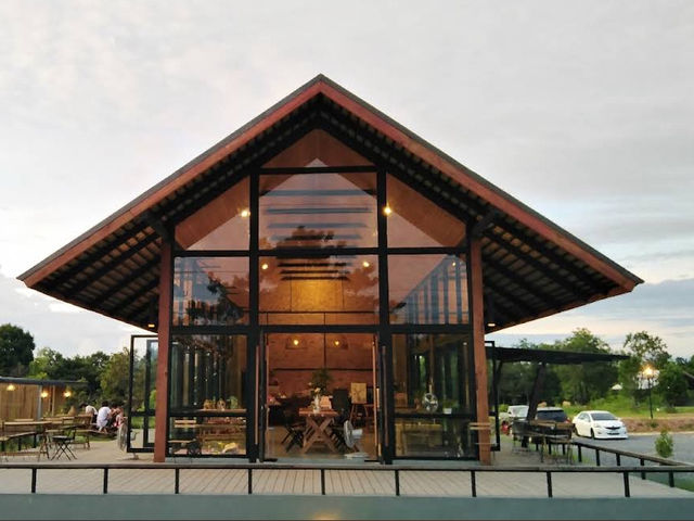 วริจจิตราคาเฟ่แอนด์ฟาร์ม​ Warichjitra​ Cafe​ and​ 