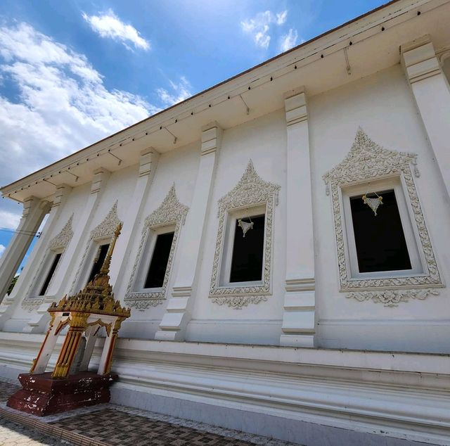 วัดสุวรรณบรรพต อุทัยธานี
