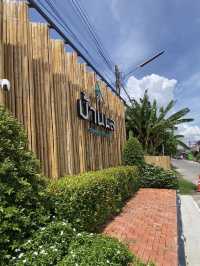 Delightful seafood dining at Banlay! 