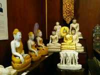 งานพุทธศิลป์..โฮงหลวงแสงแก้ว