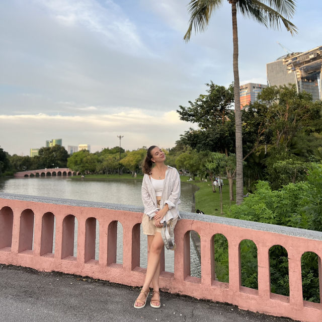 Unwind and Explore: The Hidden Oasis of Chatuchak Park