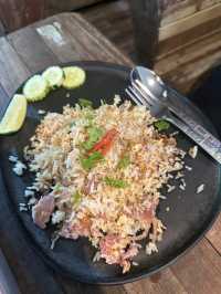 ร้านลับผัดไทยในตำนาน