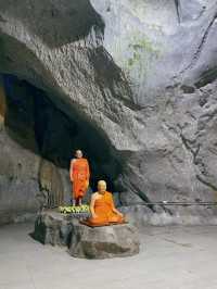 วัดเขาวง (ถ้ำนารายณ์) สระบุรี