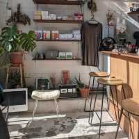 pretty cafe