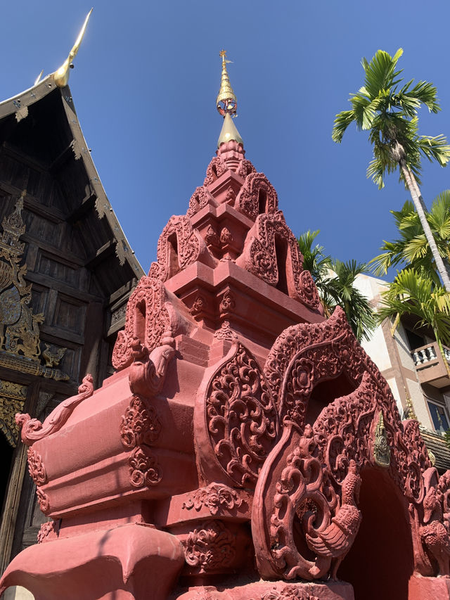  Wat Phra Singh: A Jewel of Chiang Mai
