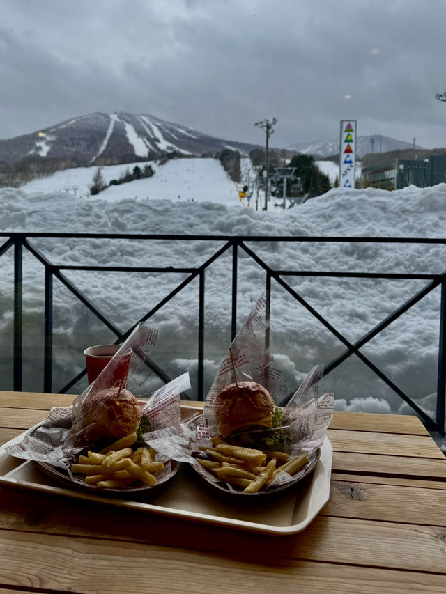 🏂新手也能從山頂滑下來⛷️｜超長綠線5,500 公尺✨｜日本安比高原滑雪場❄️