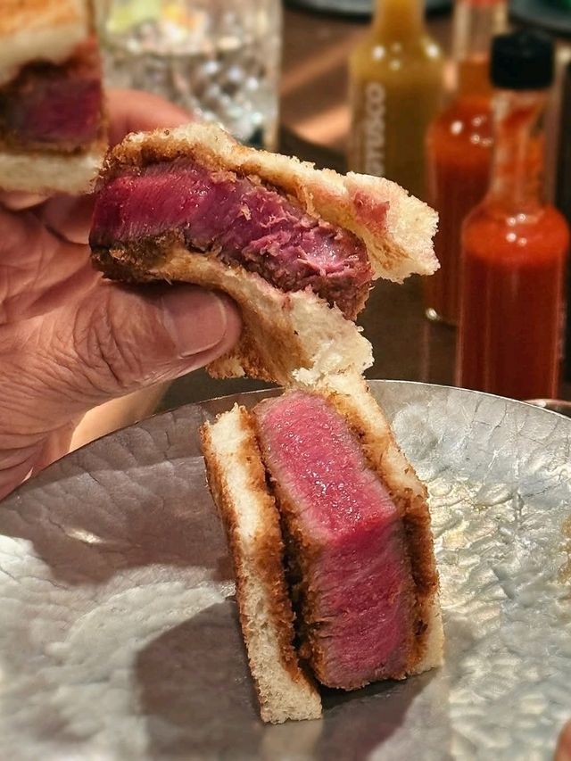 🕴️🥩【 和牛黑手黨 • 𝗪𝗮𝗴𝘆𝘂𝗺𝗮𝗳𝗶𝗮 】 🐂🥂
