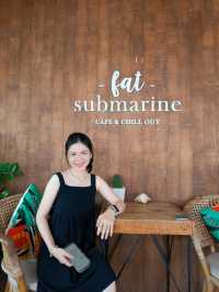 Fat Submarine (คาเฟ่เกาะล้าน)