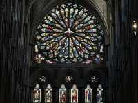 Westminster Abbey: A Journey Through British History and Majesty