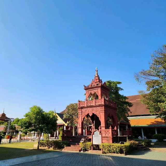 วัดพระธาตุหริภุญชัย ลำพูน