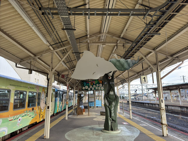 米子車站的奇妙旅程 🚉✨