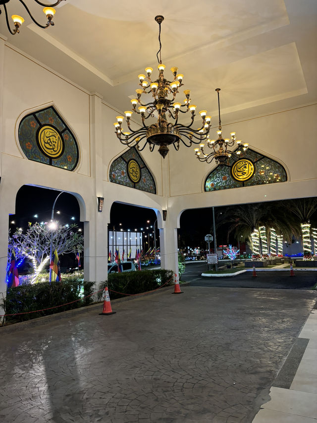 indulge yourself in islamic arts and architecture this Ramadan