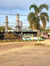 PASSING THROUGH SATUN, THAILAND FROM WANG KELIAN