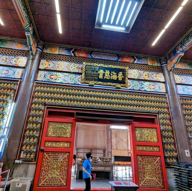 檳城極樂寺，參訪東南亞最大華人佛寺，老佛爺親賜的海天佛地。