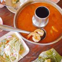 กินหอยใหญ่ที่สุราษฎร์กัน